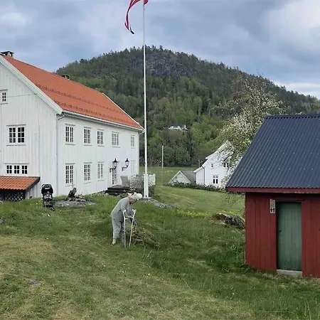 Leilighet Pa 80Kvm I Sondeled Risor Exterior photo